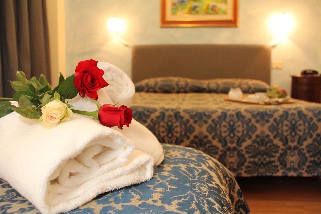 Gemini camere e suites Grosseto Cameră foto