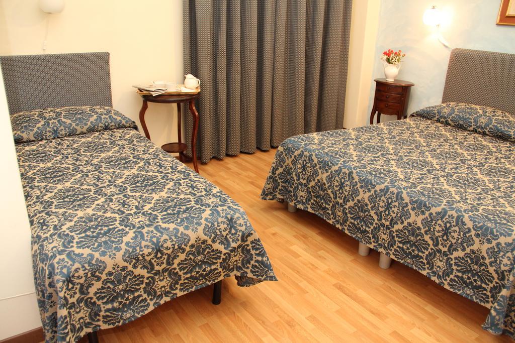Gemini camere e suites Grosseto Exterior foto