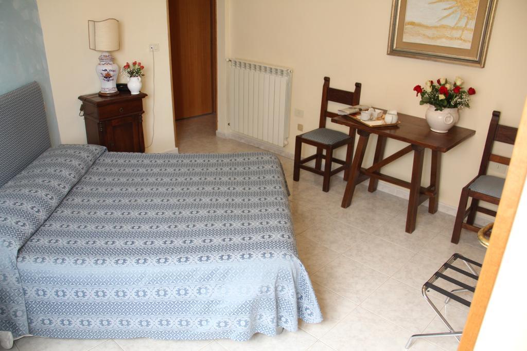 Gemini camere e suites Grosseto Cameră foto