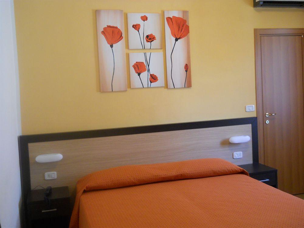 Gemini camere e suites Grosseto Exterior foto